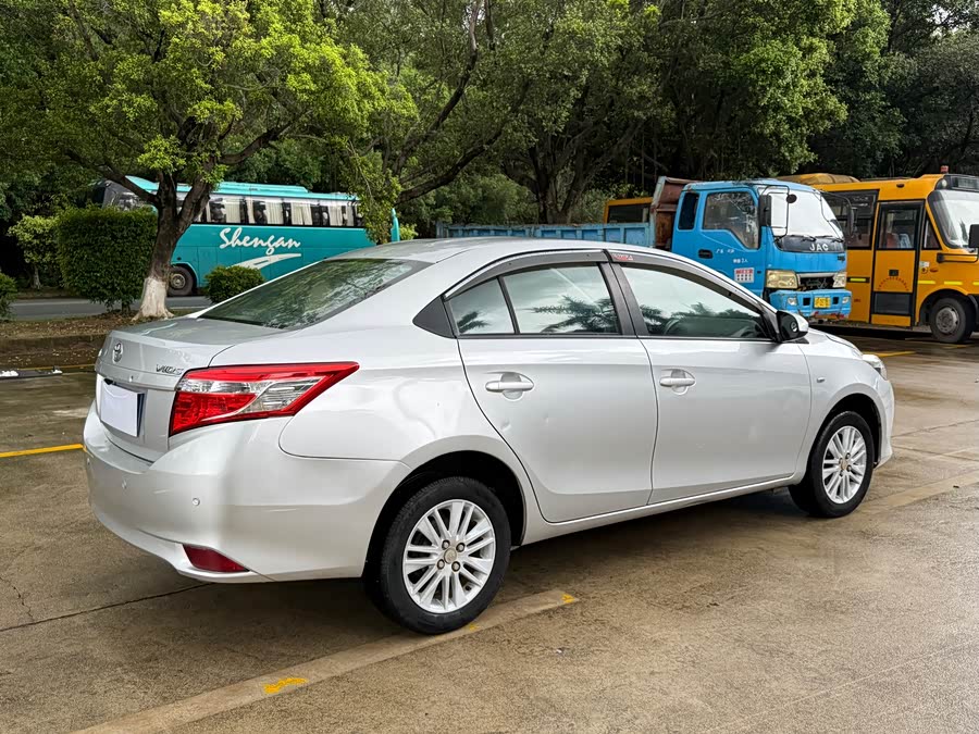 Toyota Vios 2016 — фото 9