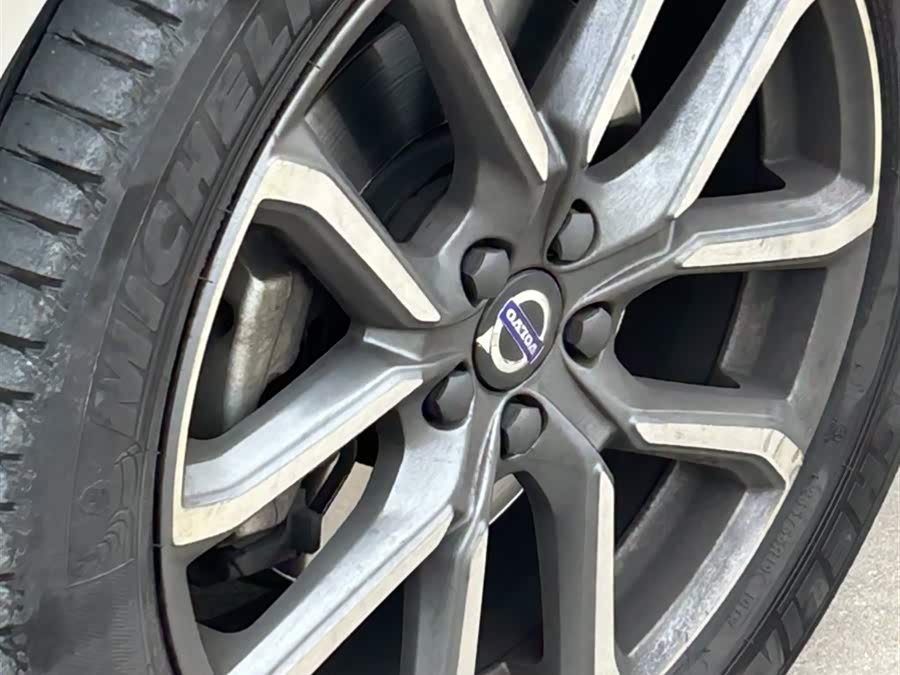 Volvo XC60 2017
