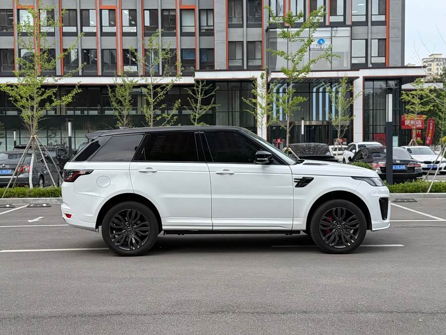 Land Rover Range Rover Sport 2017 — фото 15