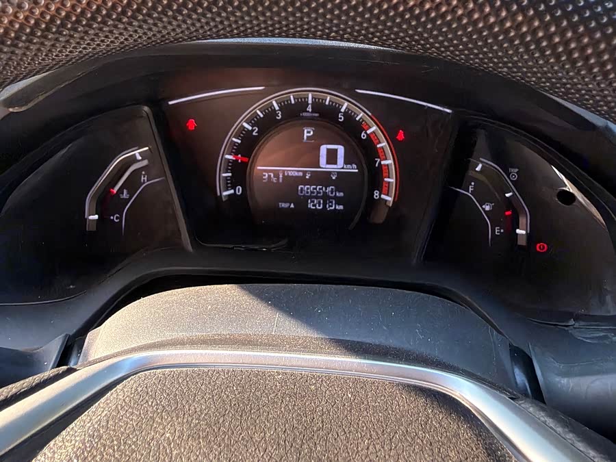 Honda Civic 2016 — фото 12