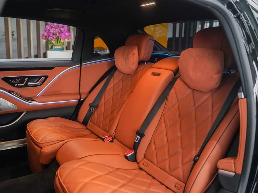 Mercedes-Benz Maybach S-Class 2025 — фото 12