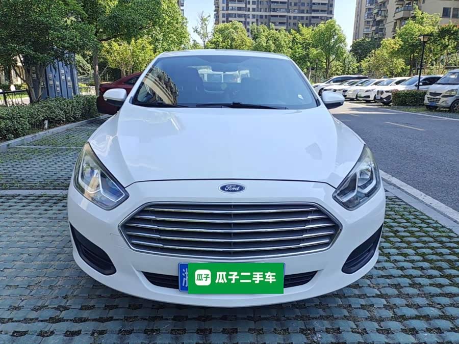 Ford Forrest 2017