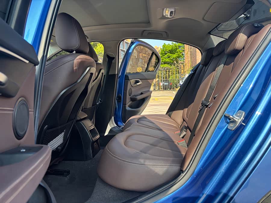 BMW 1 Series 2020