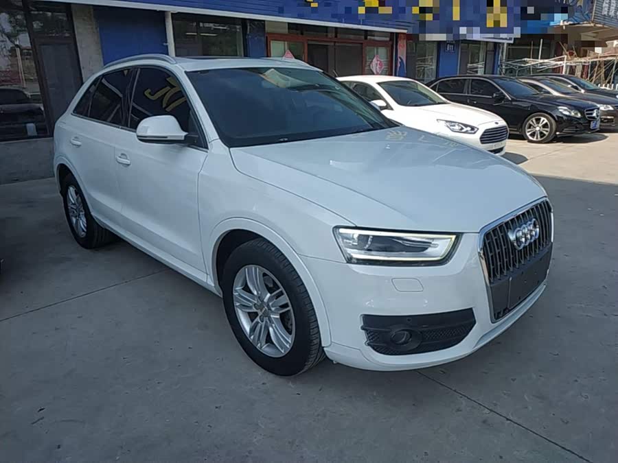 Audi Q3 2015