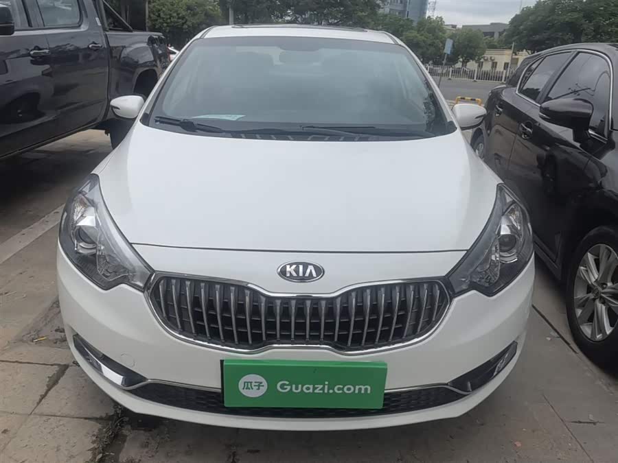 Kia K3 2013