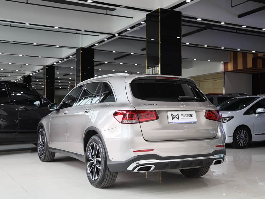 Mercedes-Benz GLC 2022 — фото 19