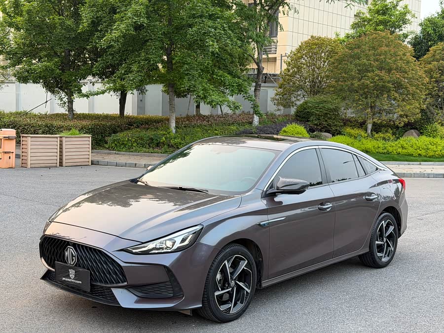 MG MG5 2021