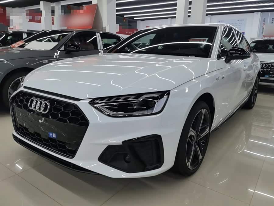 Audi A4L 2025