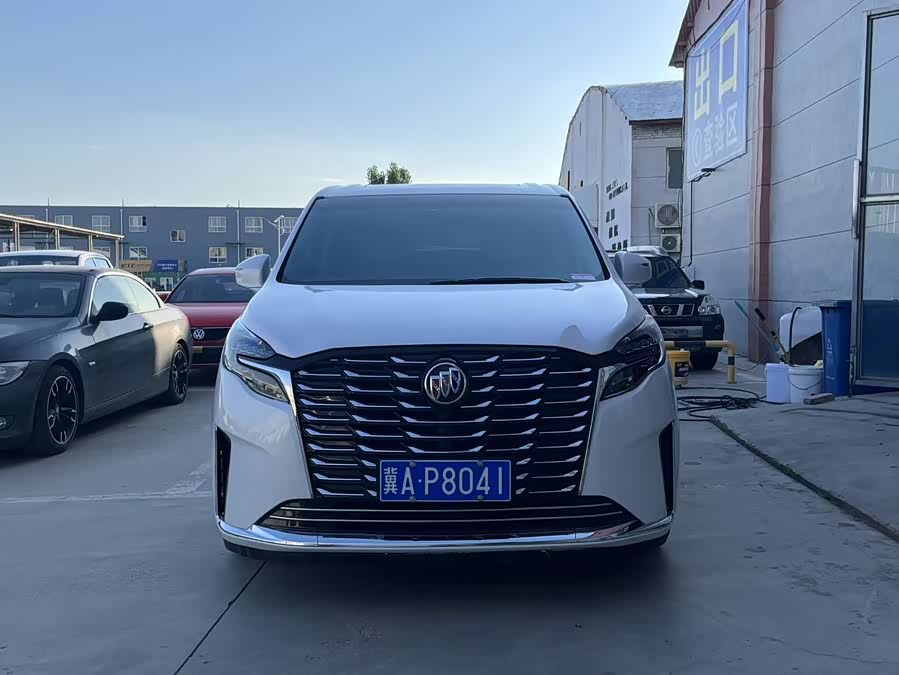 Buick GL8 2023