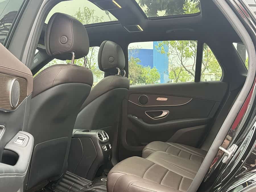 Mercedes-Benz GLC 2022