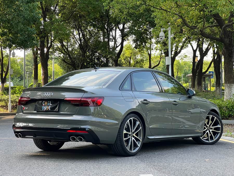 Audi S4 2023