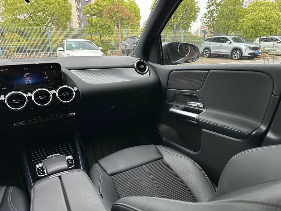 Mercedes-Benz B-Class 2020 — фото 15