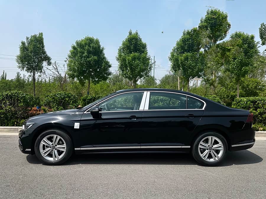 Volkswagen Magotan 2023