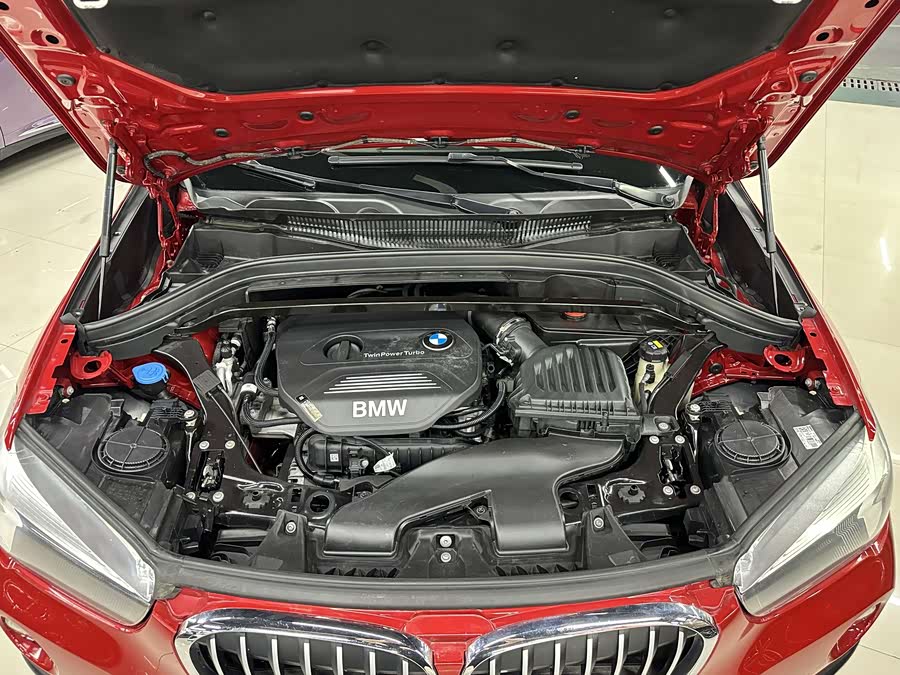 BMW X1 2018 — фото 8