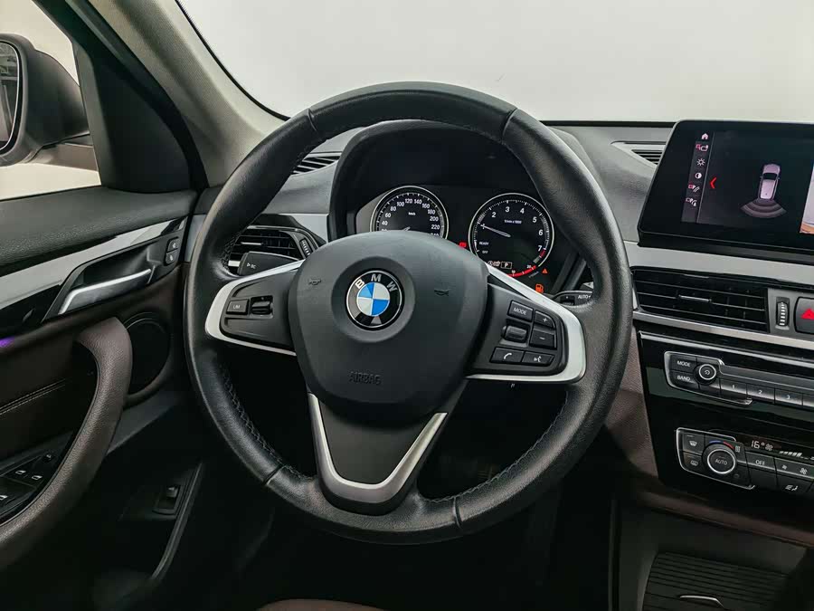 BMW X1 2020 — фото 14