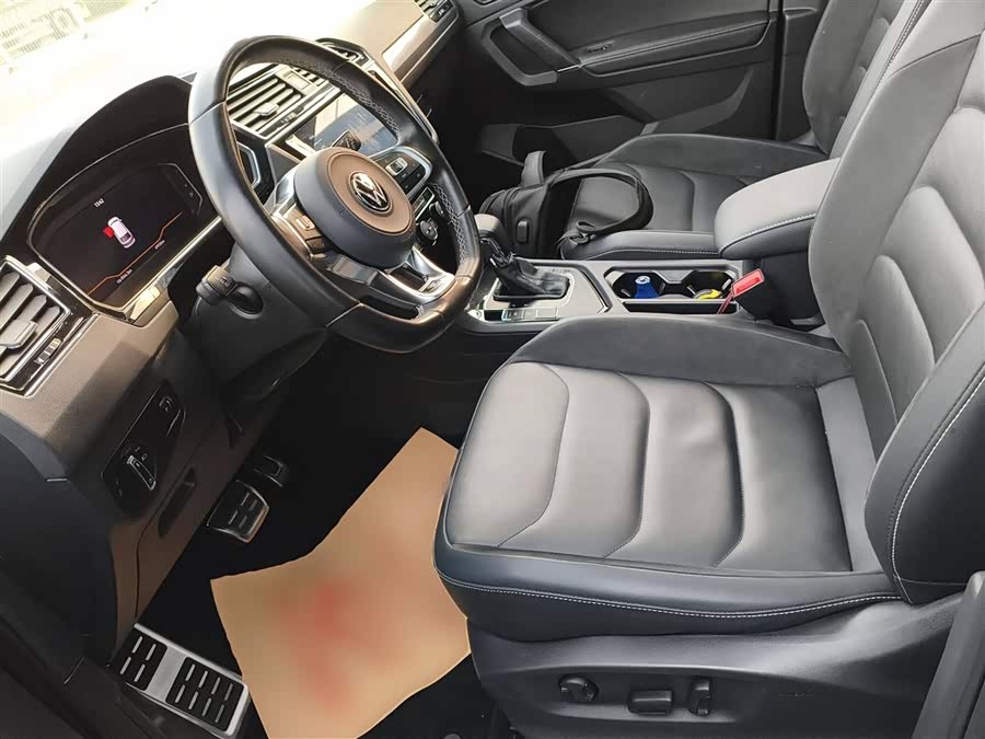 Volkswagen Tiguan L 2021