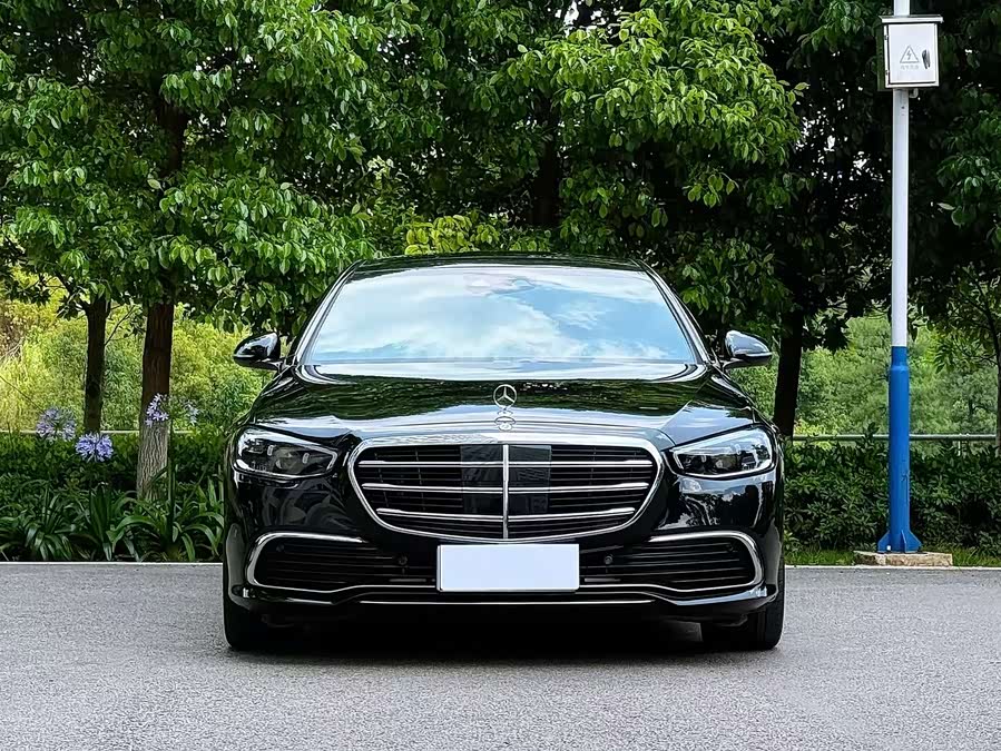 Mercedes-Benz S-Class 2022