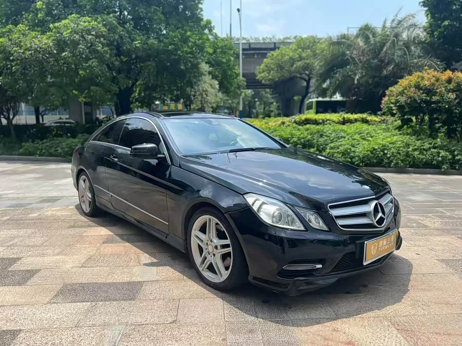 Mercedes-Benz E-Class 2011