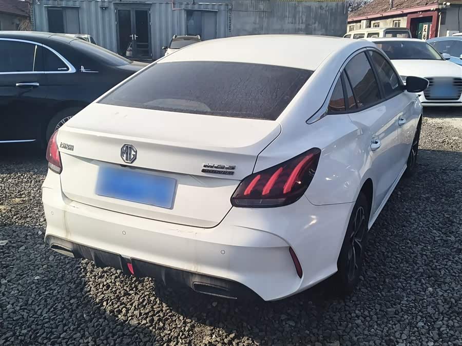 MG MG5 2021