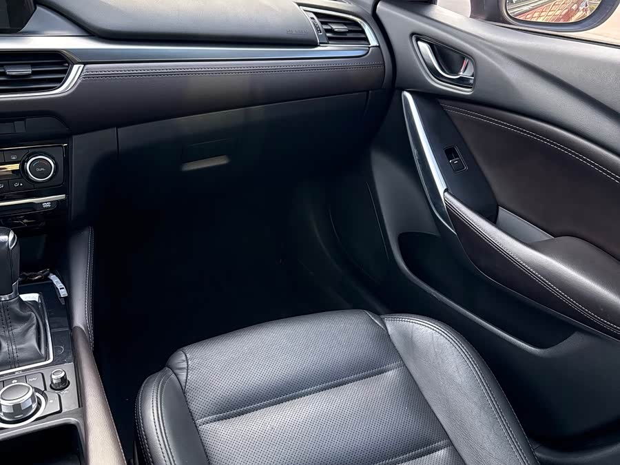 Mazda Atenza 2018 — фото 15