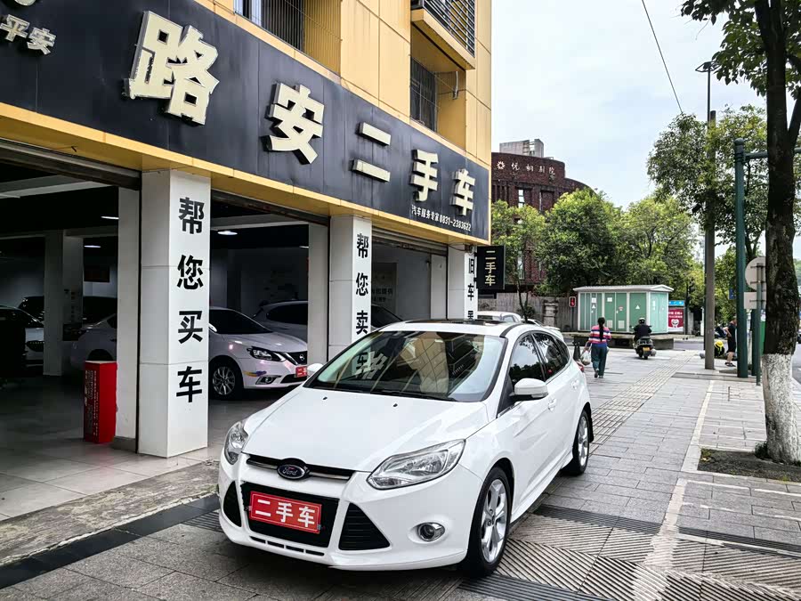 Ford Focus 2012