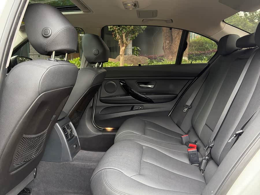 BMW 3 Series 2017