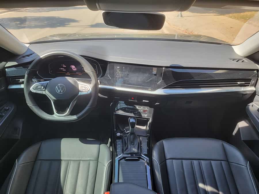 Volkswagen Passat 2022