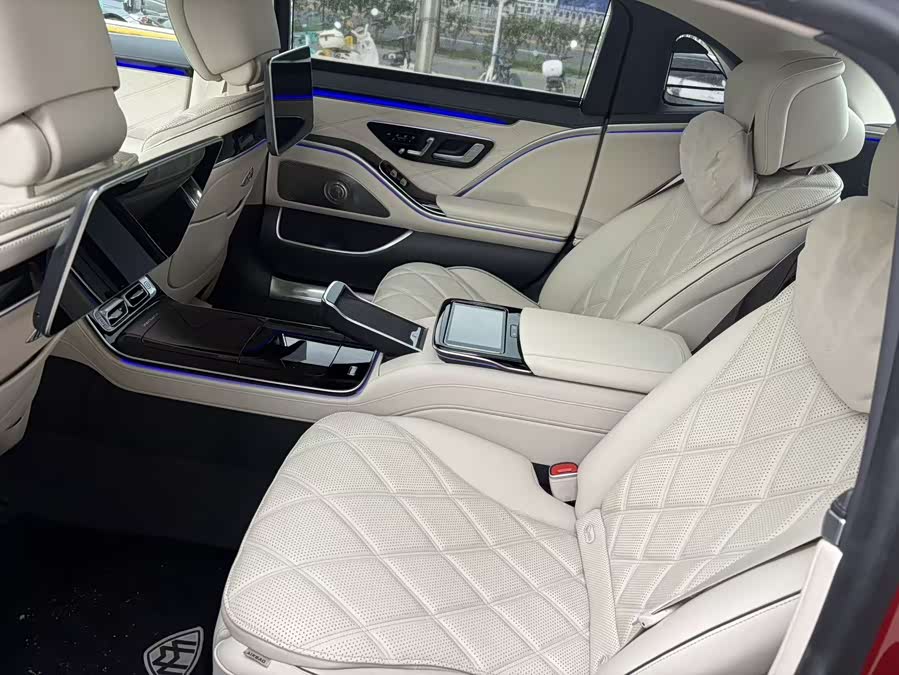 Mercedes-Benz Maybach S-Class 2022