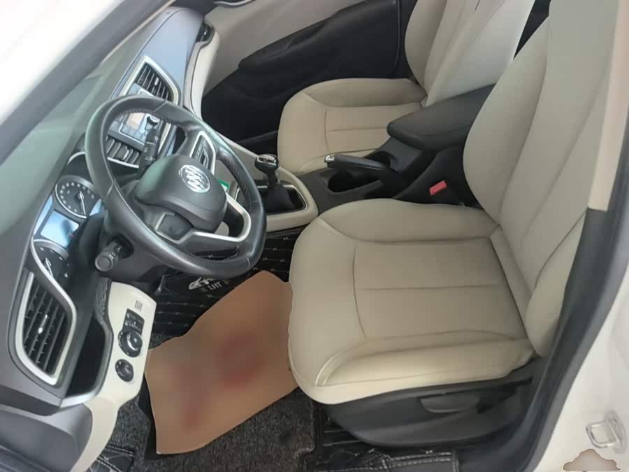 Buick Excelle GT 2019 — фото 15