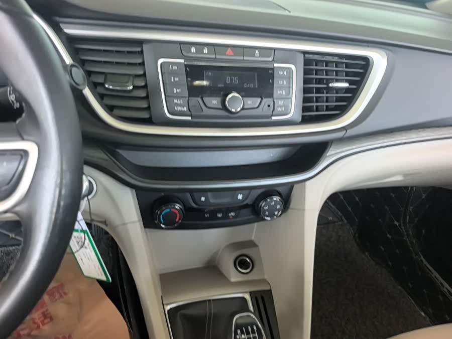 Buick Excelle GT 2019 — фото 13