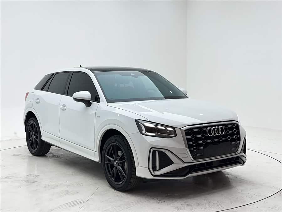 Audi Q2L 2022