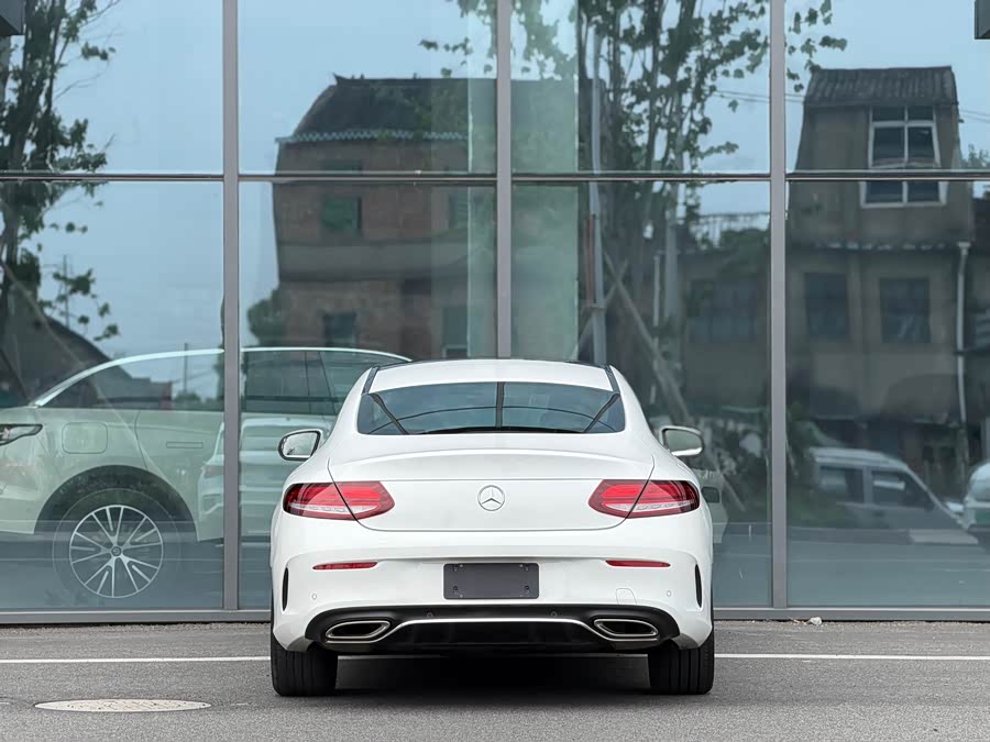 Mercedes-Benz C-Class 2021