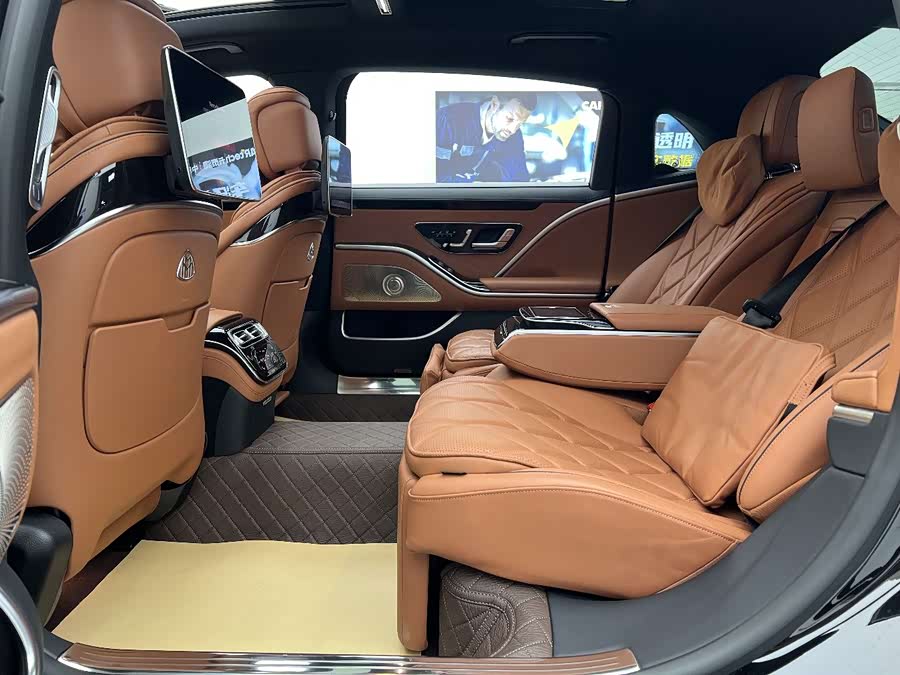 Mercedes-Benz Maybach S-Class 2021 — фото 10