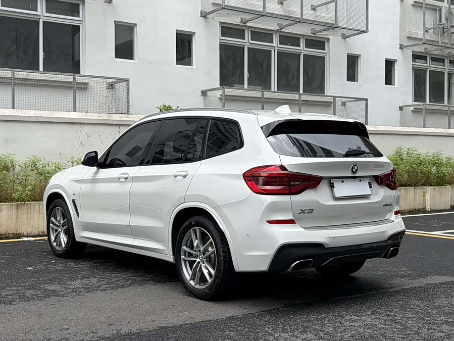 BMW X3 2018 — фото 11