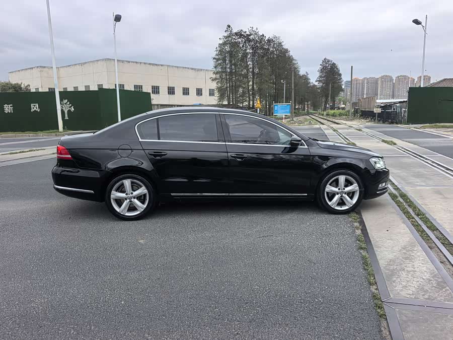 Volkswagen Magotan 2016
