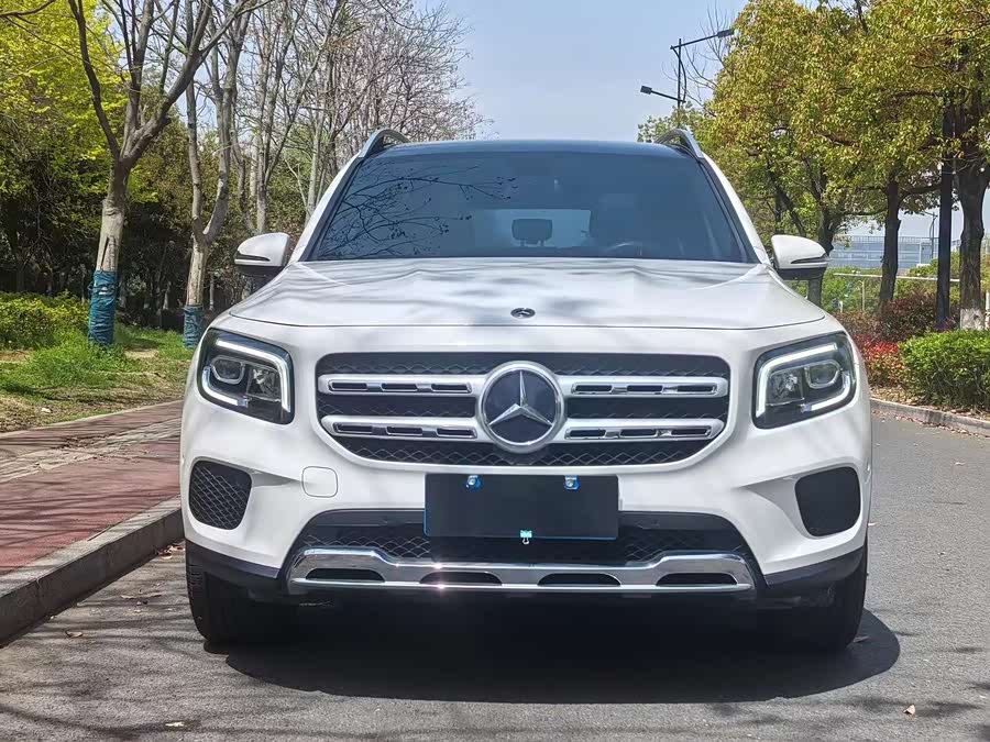 Mercedes-Benz GLB 2022