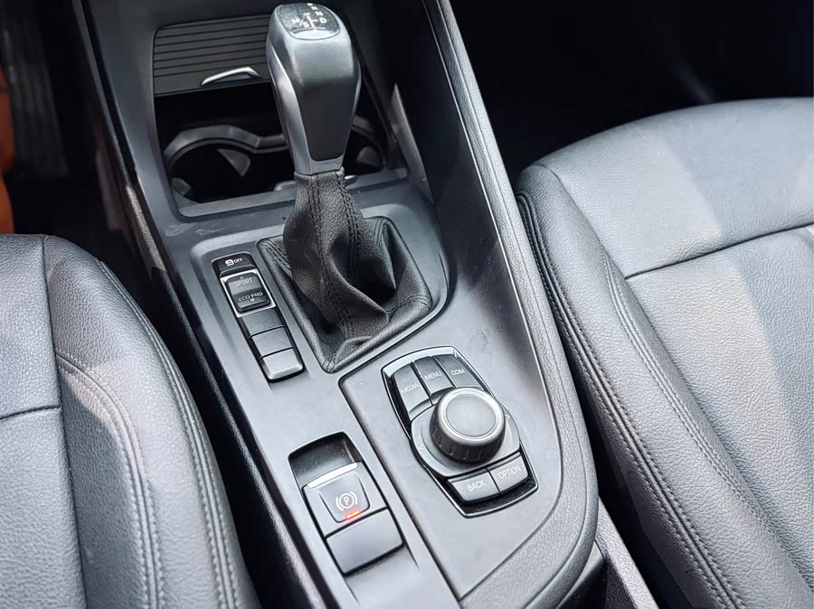 BMW X1 2019 — фото 16