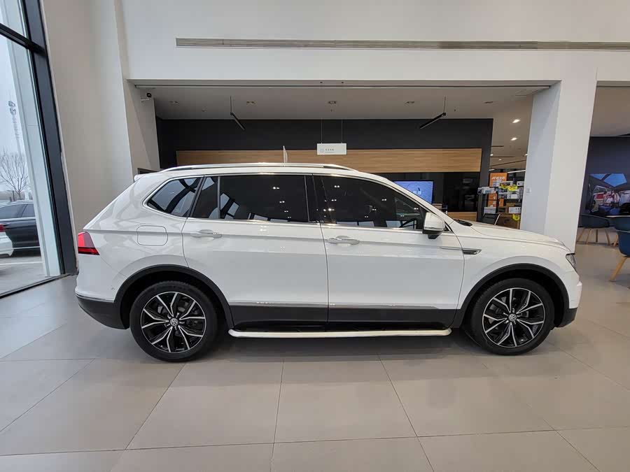 Volkswagen Tiguan L 2019