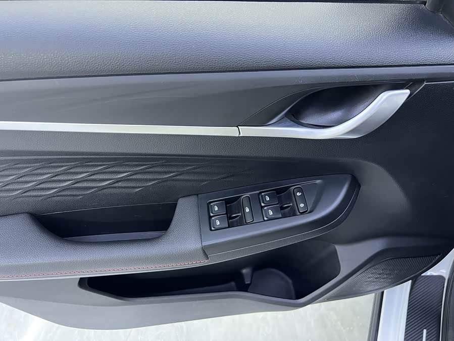 Geely Vision X3 2021