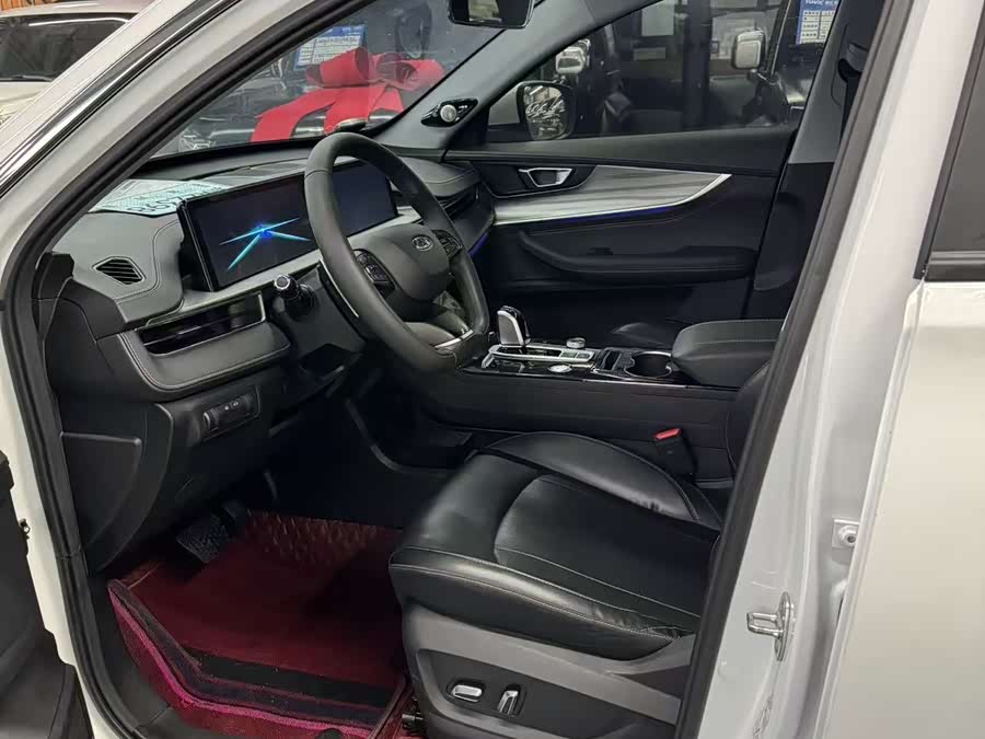 Chery Tiggo 8 PLUS 2024