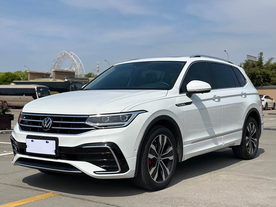 Volkswagen Tiguan L 2024