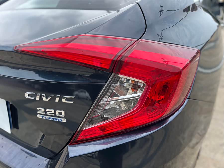 Honda Civic 2019 — фото 11