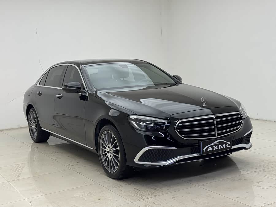 Mercedes-Benz E-Class 2022