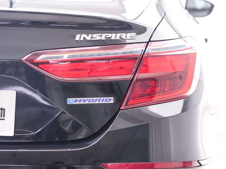 Honda Inspire 2019 — фото 18