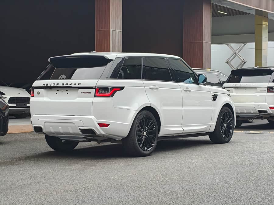 Land Rover Range Rover Sport 2014 — фото 17