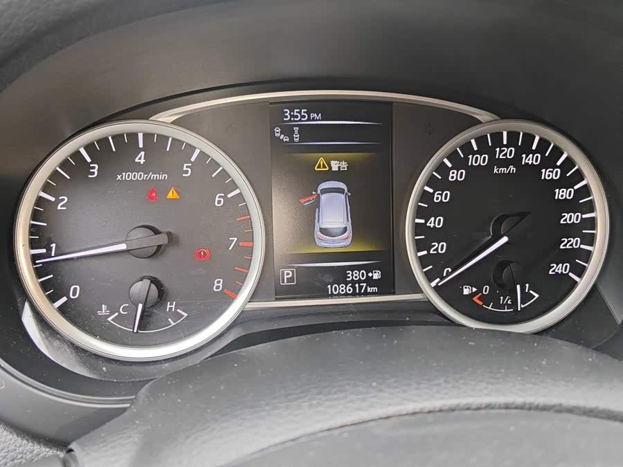 Nissan Tiida 2016