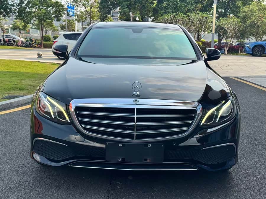 Mercedes-Benz E-Class 2018