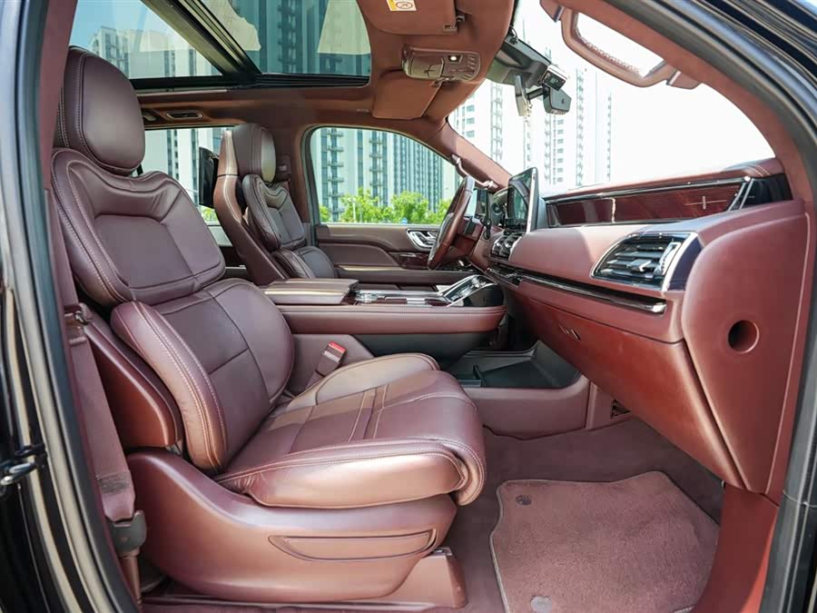 Lincoln Navigator 2020