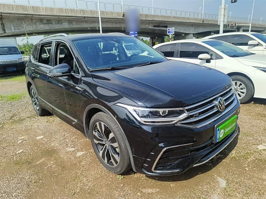 Volkswagen Tiguan L 2023