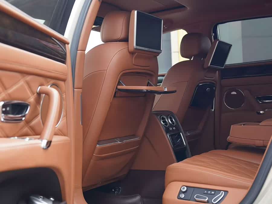Bentley Flying Spur 2013